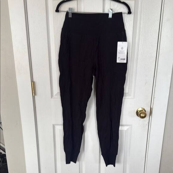 Athleta Venice high rise joggers in black • XS - Picture 3 of 7